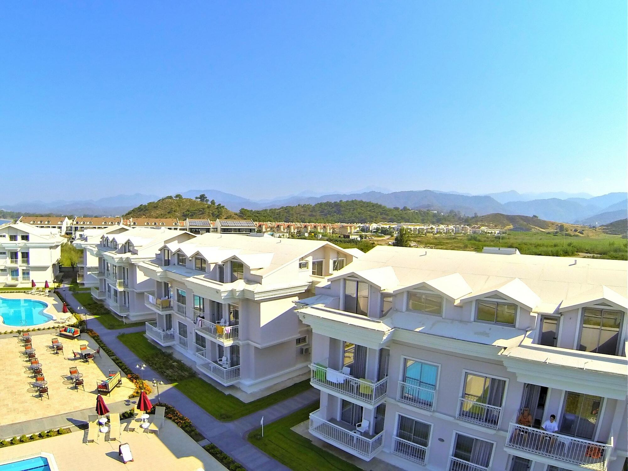 פאטהיה Daphne Apartments C Blok מראה חיצוני תמונה