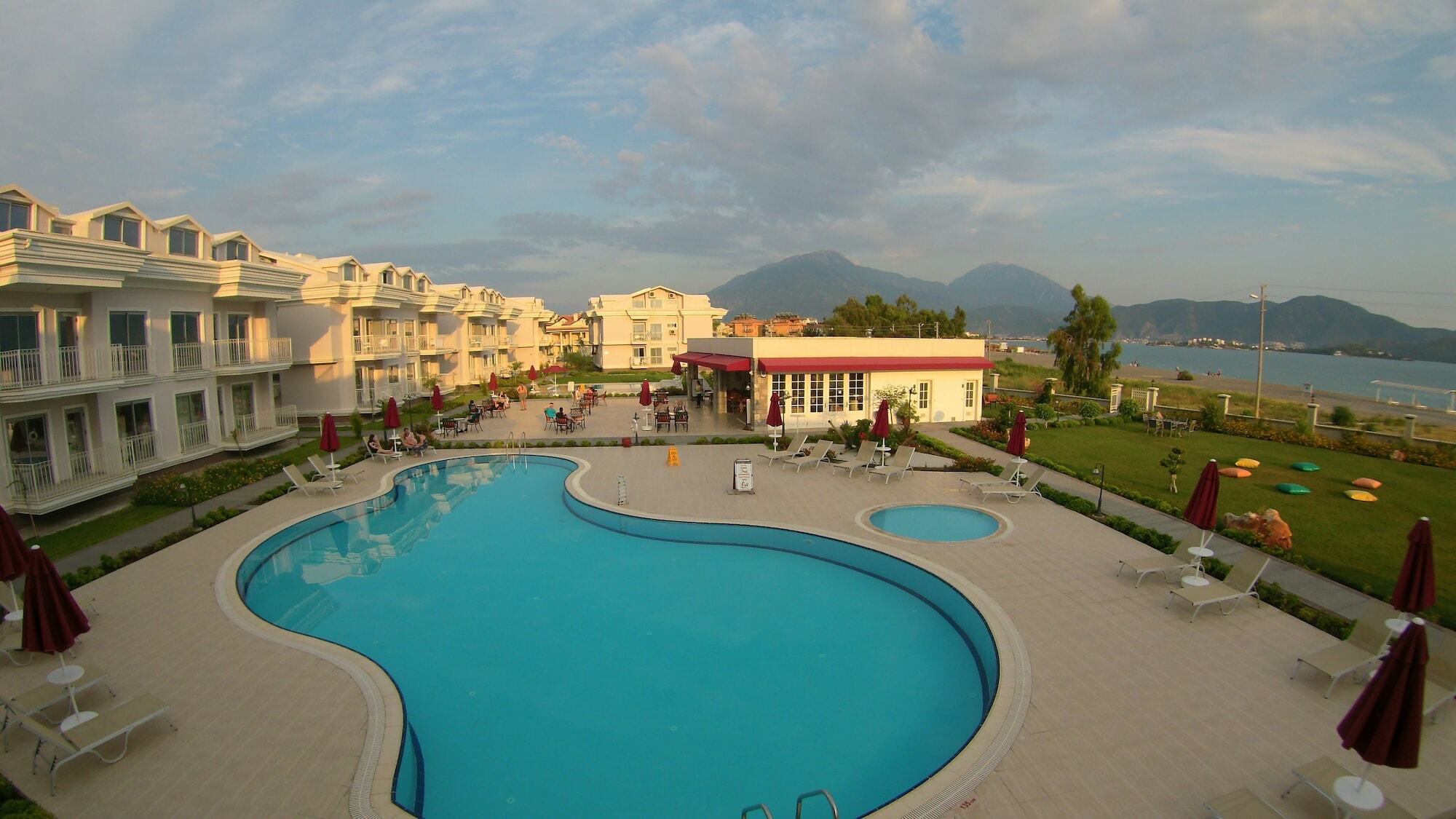 פאטהיה Daphne Apartments C Blok מראה חיצוני תמונה